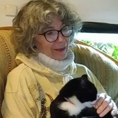Арина Остромина
